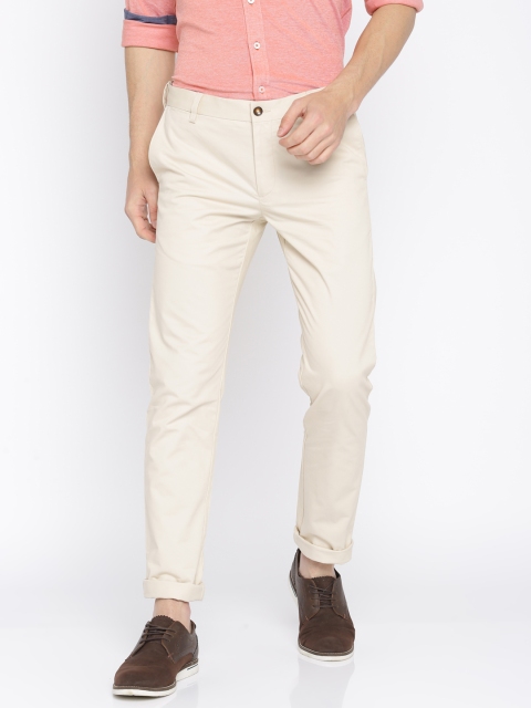 

Arrow Sport Men Beige Chrysler Regular Fit Solid Chinos