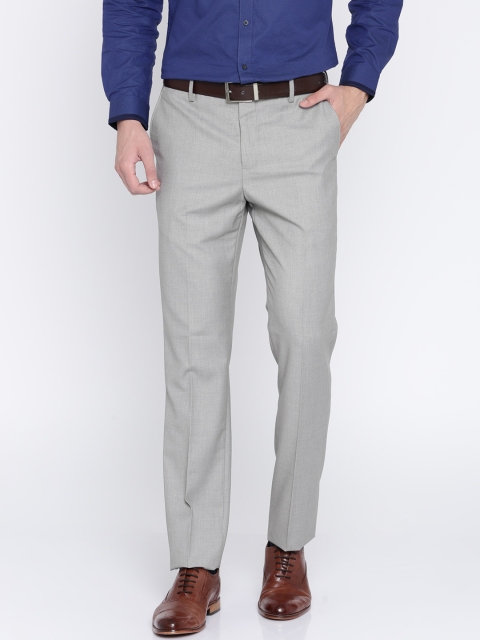 

Arrow Men Grey Tapered Fit Solid Formal Trousers