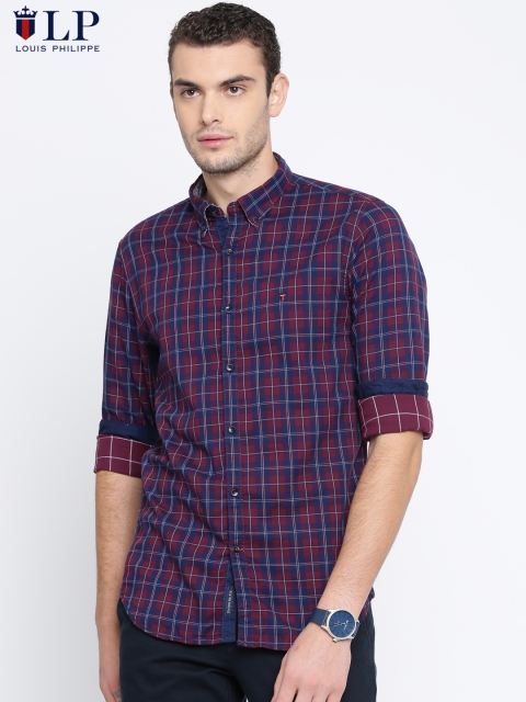 

Louis Philippe Sport Men Maroon & Red Union Slim Fit Checked Casual Shirt
