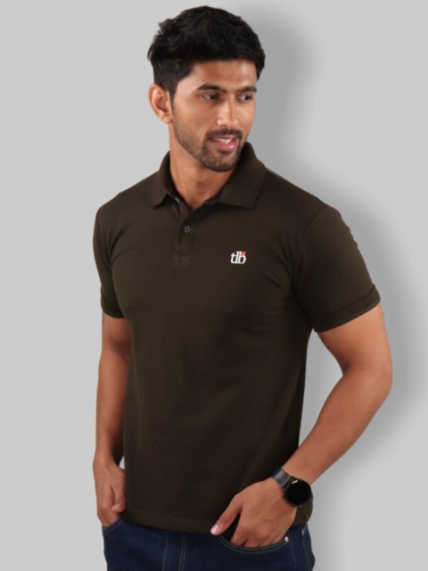 

The Label Bar Men Green Polo Collar T-shirt