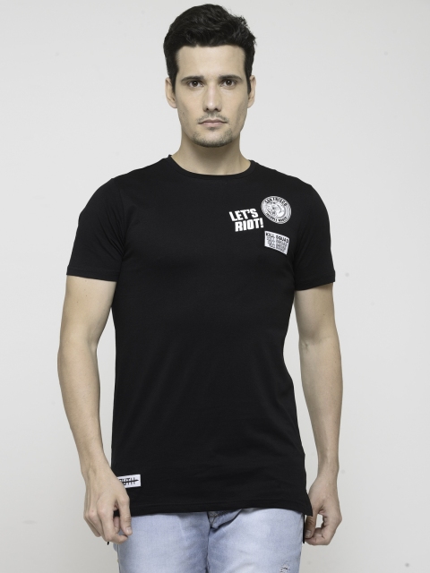 

SF JEANS by Pantaloons Men Black Solid Round Neck T-shirt