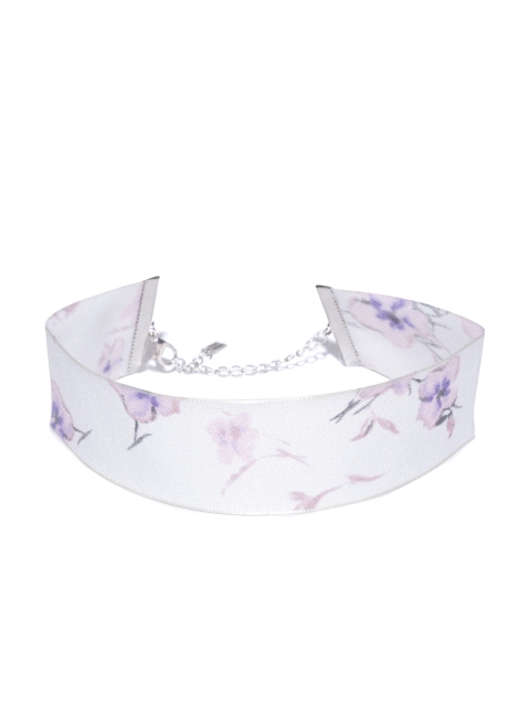 

Steve Madden Off-White Printed Choker Necklace