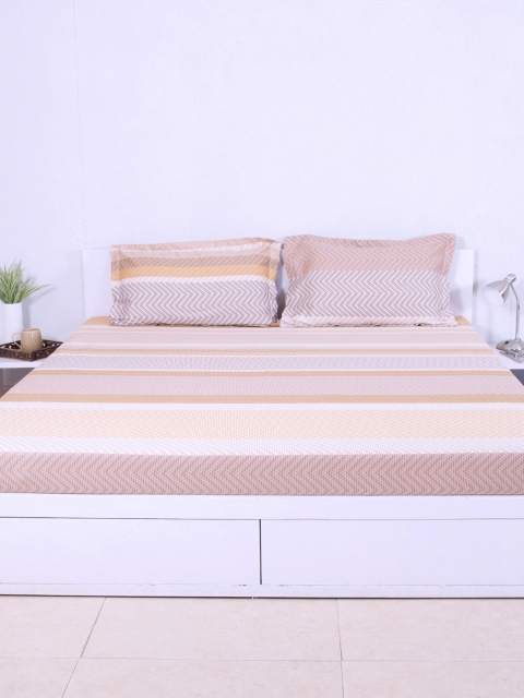 

House This Beige & Brown Cotton 210 TC Fine Double Bedsheet with 2 Pillow Covers