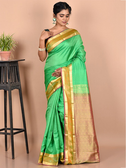 

AllSilks Green & Gold-Toned Woven Design Zari Silk Blend Kanjeevaram Saree