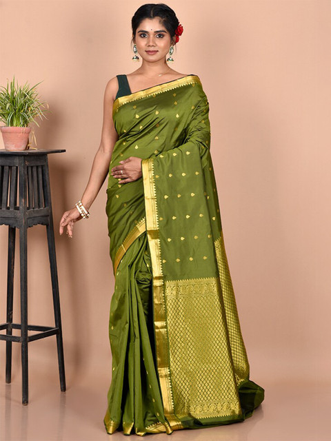 

AllSilks Green & Gold-Toned Woven Design Zari Silk Blend Kanjeevaram Saree