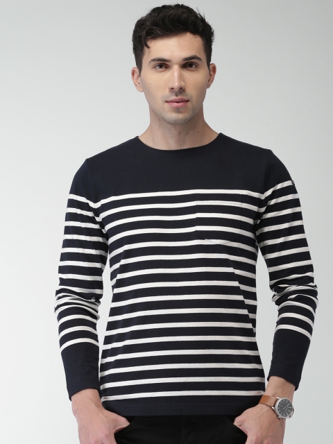 

Scotch & Soda Men Navy Blue & White Striped Round Neck T-shirt