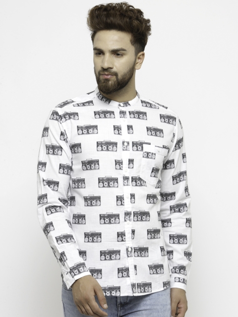 

SF JEANS by Pantaloons Men White & Charcoal Grey Regular Fit Printed Casual Shirt