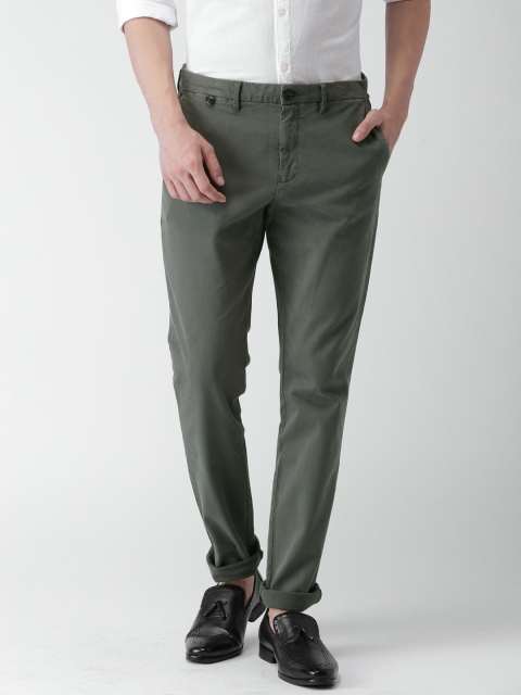 

Tommy Hilfiger Men Grey Straight Fit Self Design Chinos