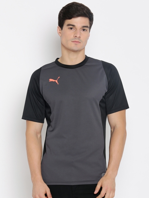

Puma Men Grey & Black Solid Round Neck ftblTRG T-shirt
