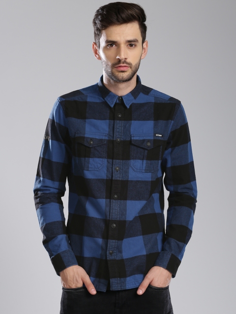 

Superdry Men Blue & Black Regular Fit Checked Casual Shirt