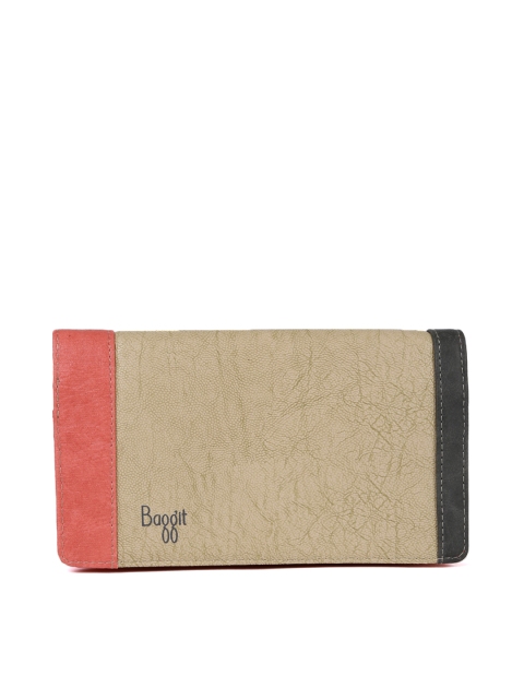 

Baggit Women Beige Textured Two Fold Wallet