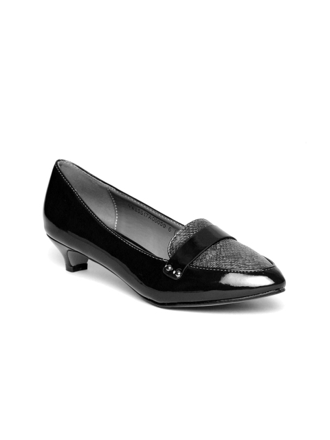 

Van Heusen Women Black Solid Pumps