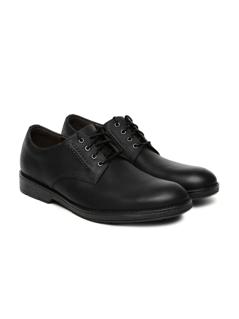 

Clarks Men Black Hinman Leather Derbys