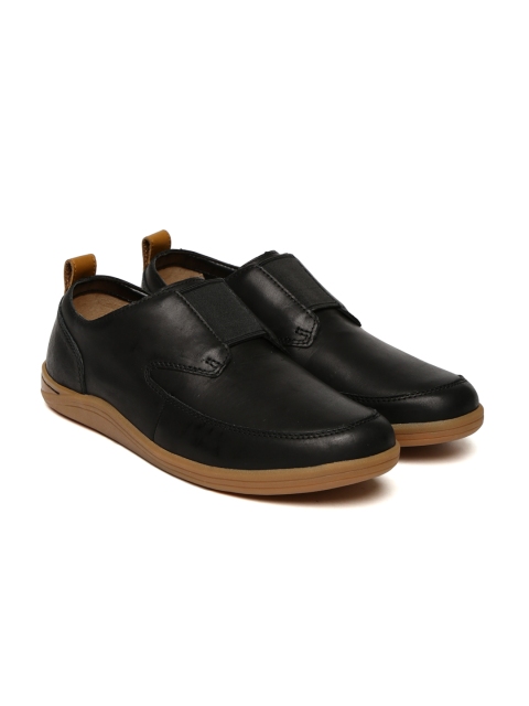 

Clarks Men Black Leather Slip-On Sneakers