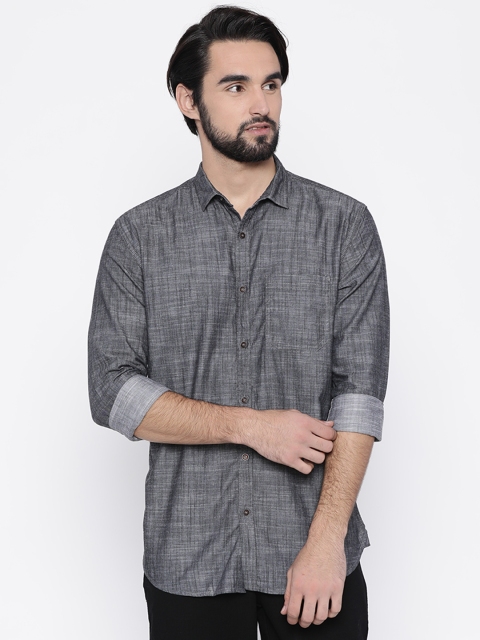 

Nature Casuals Men Charcoal Grey Slim Fit Solid Casual Shirt