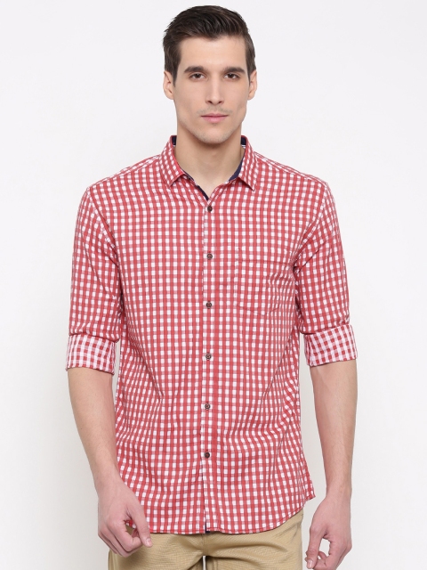 

British Club Men Red & White Slim Fit Checked Casual Shirt