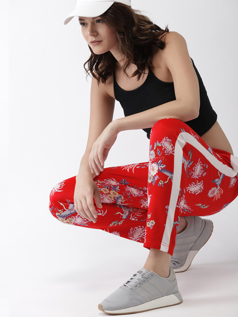 

FOREVER 21 Women Red Printed Track Pants