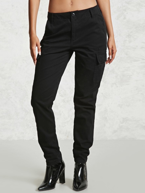 

FOREVER 21 Women Black Regular Fit Solid Cargos