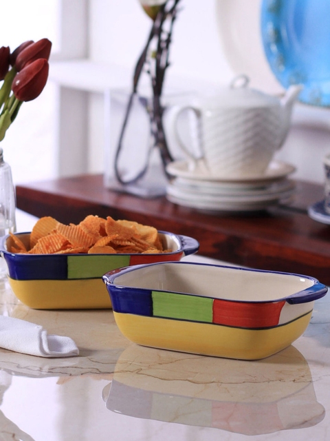 

VarEesha Set Of 2 Yellow & Multicoloured Hand Crafted Ceramic Rectangular Serving Dish