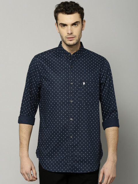 

French Connection Men Navy Slim Fit Printed Casual Shirt, Navy blue