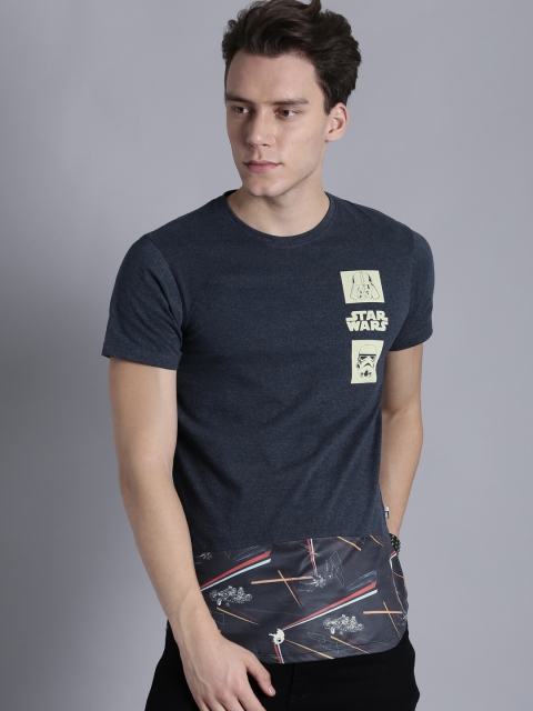 

Kook N Keech Star Wars Men Navy Blue Printed Round Neck Longline T-shirt