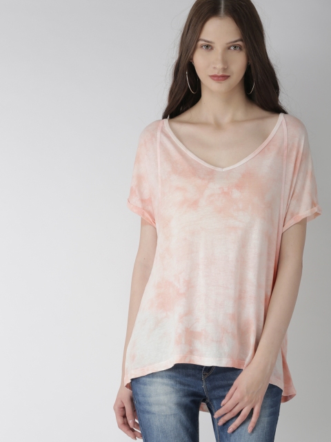 

FOREVER 21 Women Cream-Coloured Dyed V-Neck T-shirt