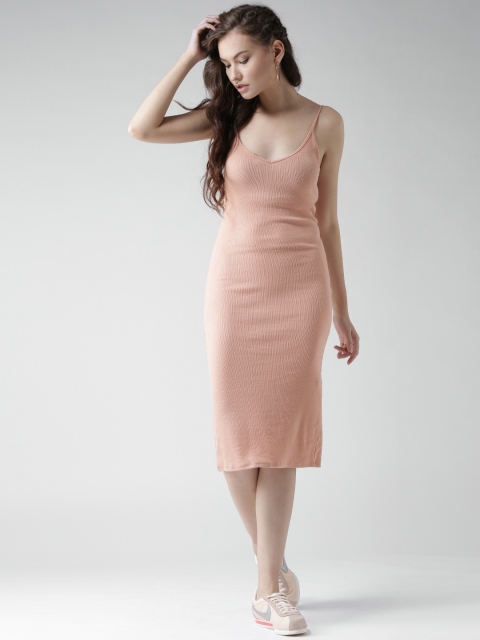 

FOREVER 21 Women Peach-Coloured Solid Bodycon Dress