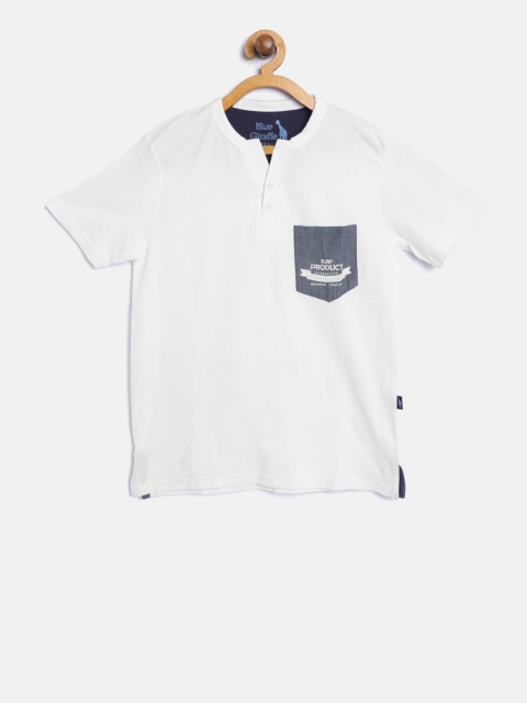 

Blue Giraffe Boys White Solid Henley Neck T-shirt