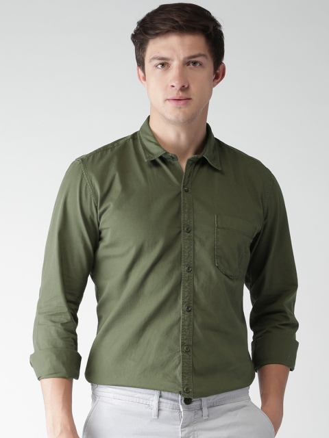 

Mast & Harbour Men Olive Green Regular Fit Solid Casual Shirt