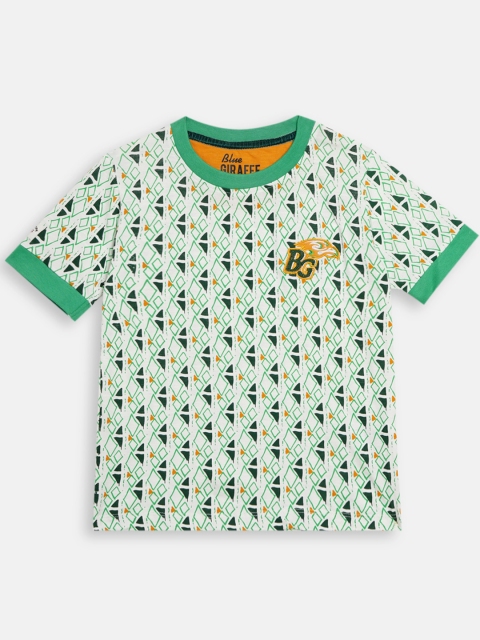 

Blue Giraffe Boys Off-White & Green Printed Round Neck T-shirt