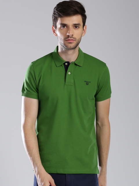 

GANT Men Green Solid Polo Collar T-shirt