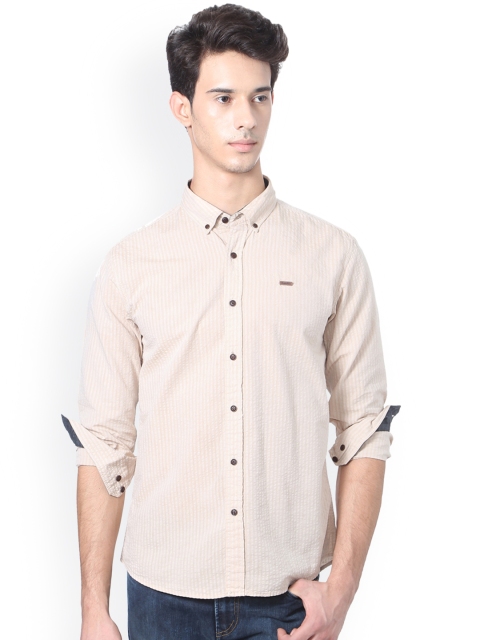 

People Men Beige Slim Fit Striped Casual Shirt