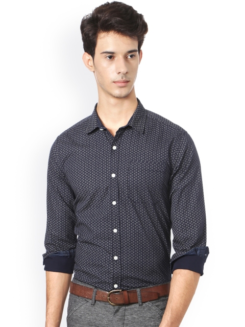 

People Men Navy Blue Slim Fit Printed Casual Shirt