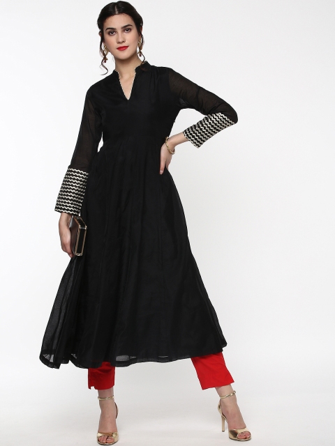 

SASSAFRAS Women Black Solid Anarkali Kurta