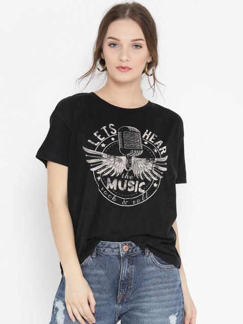 

Vero Moda Women Black Printed Round Neck T-shirt