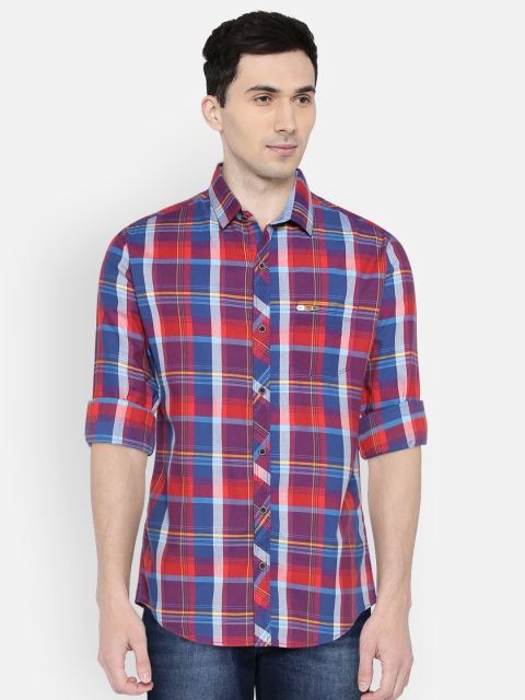 

The Indian Garage Co Men Blue & Red Slim Fit Checked Casual Shirt