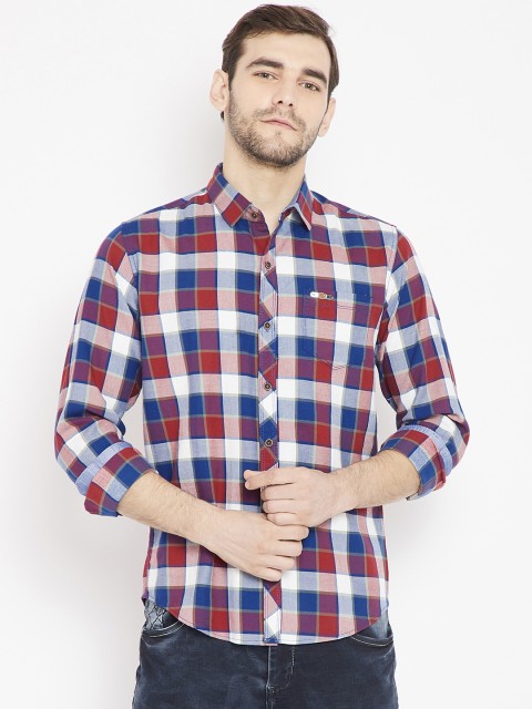

The Indian Garage Co Men Maroon & White Slim Fit Checked Casual Shirt