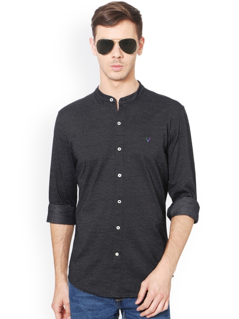 

Solly Sport Men Black Slim Fit Self-Design Casual Shirt