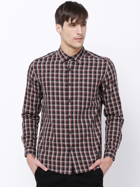 

Black coffee Men Black & Brown Slim Fit Checked Casual Shirt