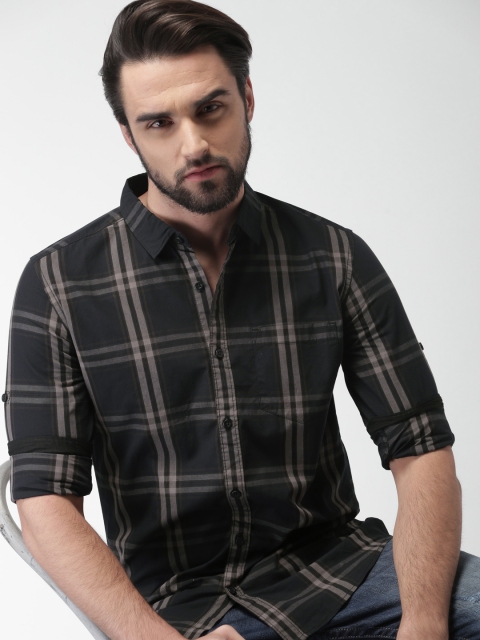 

HIGHLANDER Men Black & Grey Slim Fit Checked Casual Shirt