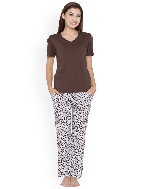 

Clovia Women Brown & White Printed Lounge Set LS0199P063