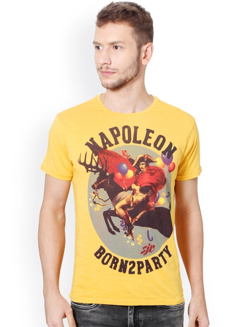 

Solly Jeans Co. Men Yellow Printed Round Neck T-shirt