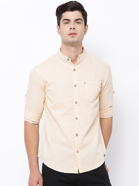 

LOCOMOTIVE Men Cream-Coloured Slim Fit Solid Casual Shirt