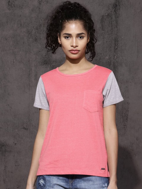

Roadster Women Pink Solid Round Neck T-shirt