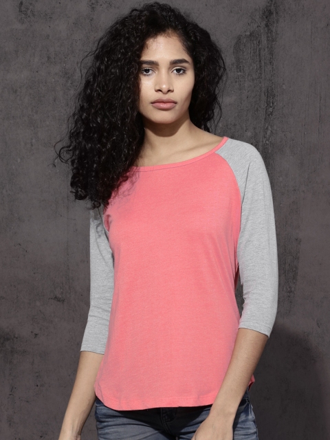 

Roadster Women Pink Solid Round Neck T-shirt