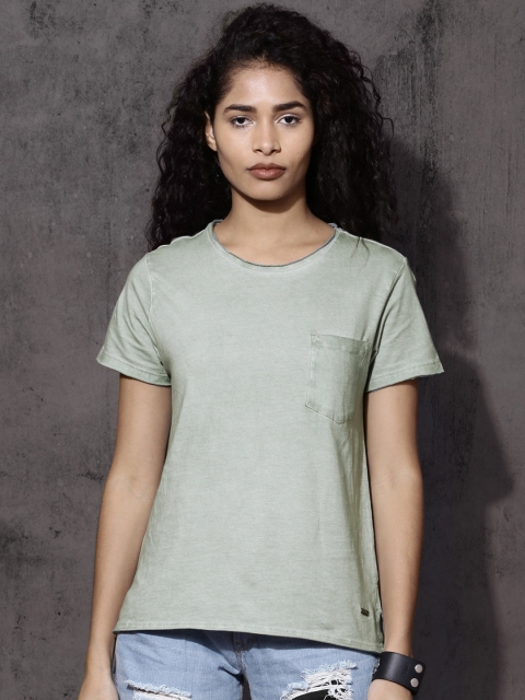 

Roadster Women Grey Solid Round Neck T-shirt