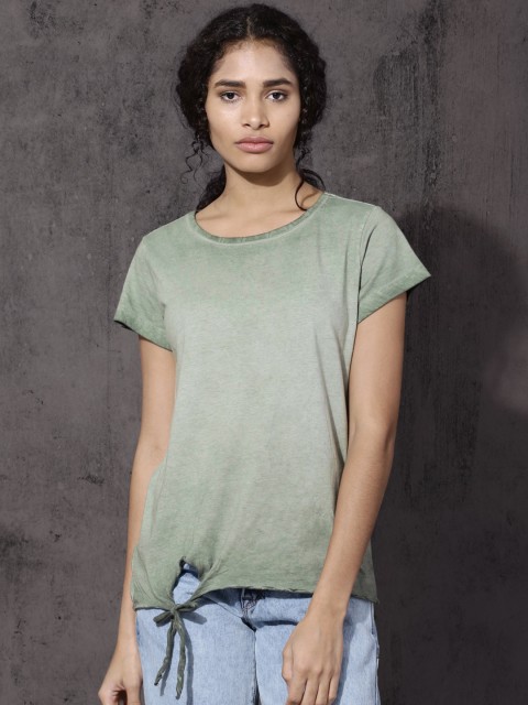

Roadster Women Green Dyed Round Neck T-shirt