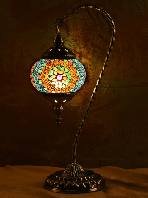 

OddCroft Orange & Antique Gold-Toned Handcrafted Mosaic Table Lamp