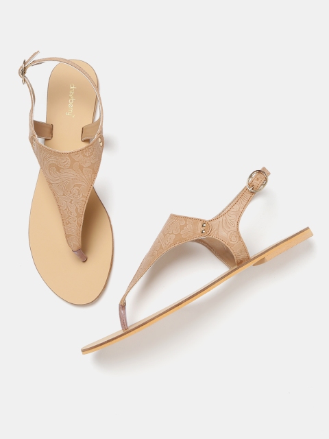 

DressBerry Women Beige Textured T-Strap Flats