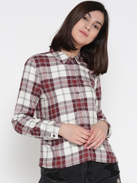 

ONLY Women White & Maroon Regular Fit Checked Casual Shirt